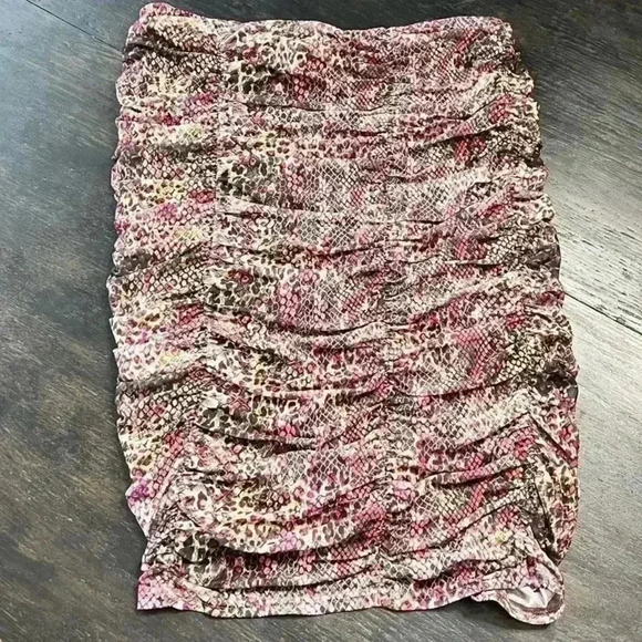 Bebe Ruched Mesh Midi Skirt, Pink Multi Snake Print, Lined, Size XL. NWT! - Picture 5 of 15